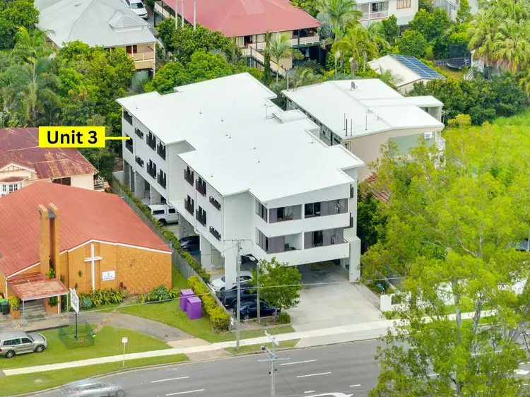 3/847 Logan Road, Holland Park QLD 4121