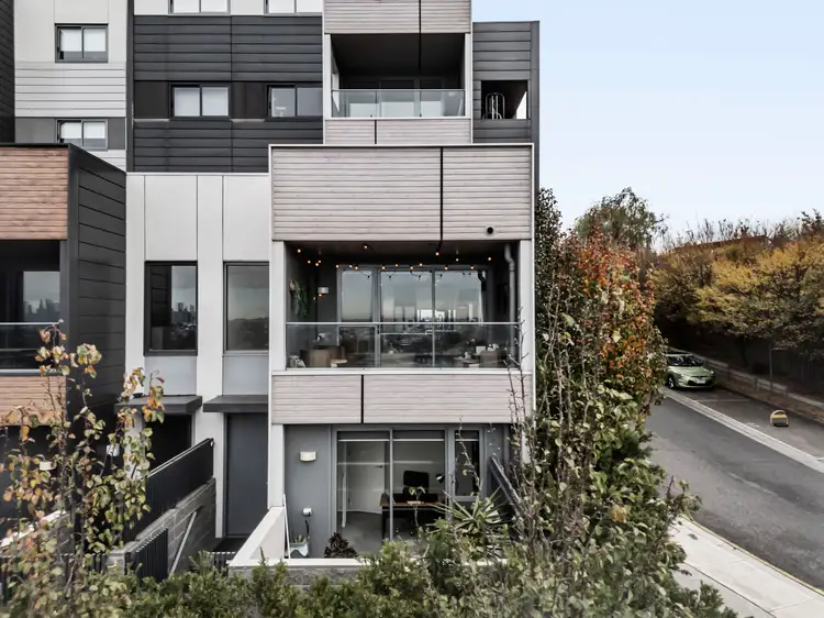 12 Horizon Drive, Maribyrnong VIC 3032