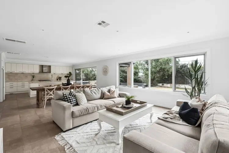 140 Bluff Road, St Leonards VIC 3223