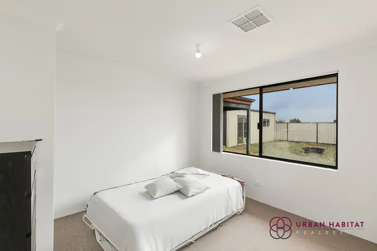Fifth view of Homely house listing, 6 Dunster Way, Orelia WA 6167