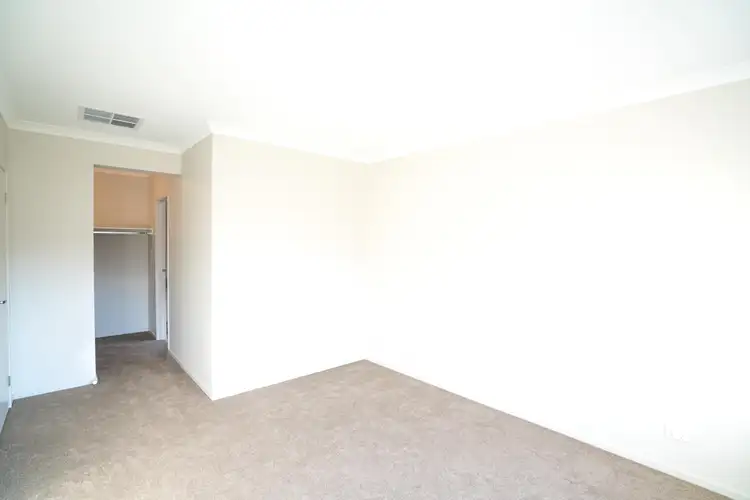 Fourth view of Homely house listing, 5 Valda Way, Werribee VIC 3030