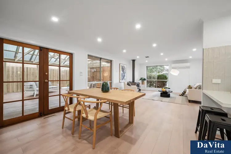 12 Nash Drive, Mulgrave VIC 3170