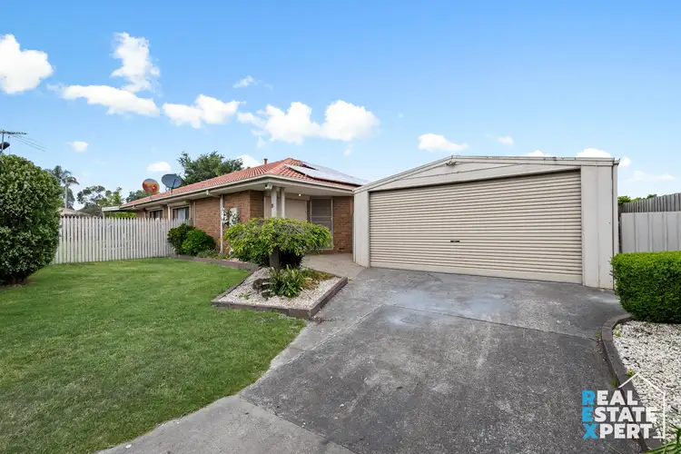 11 Westminster Court, Hampton Park VIC 3976
