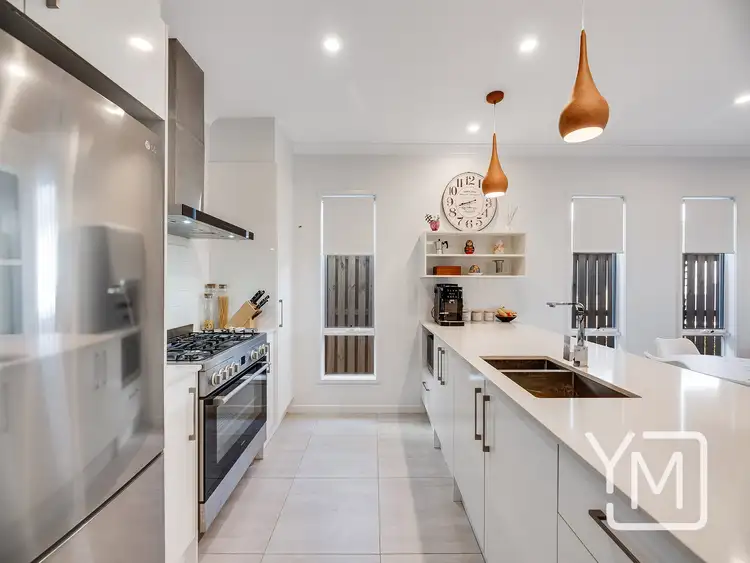 Sixth view of Homely house listing, 10 Angelou Court, Baringa QLD 4551