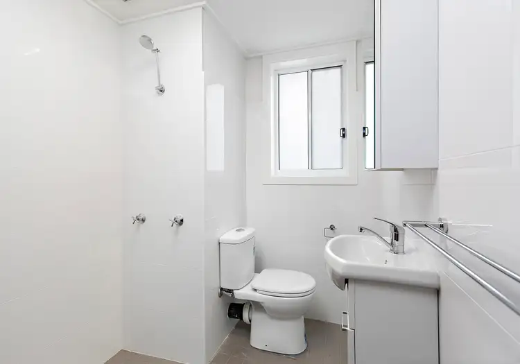 Third view of Homely apartment listing, 7/395 Crown Street, Wollongong NSW 2500