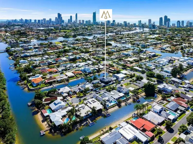 5 Ensenada Court, Broadbeach Waters QLD 4218
