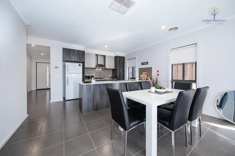 Second view of Homely house listing, 7 Wongabeena Grove, Werribee VIC 3030