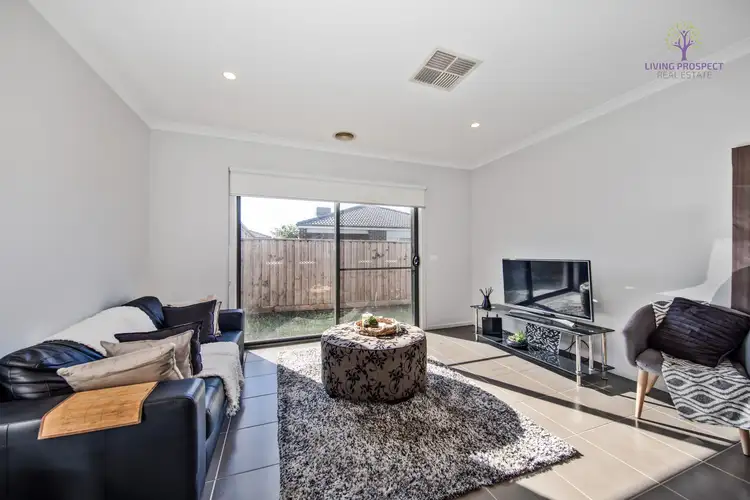 Fifth view of Homely house listing, 7 Wongabeena Grove, Werribee VIC 3030