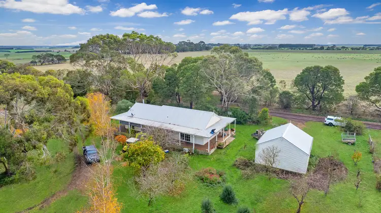 24 De Grandis Road, Hawkesdale VIC 3287
