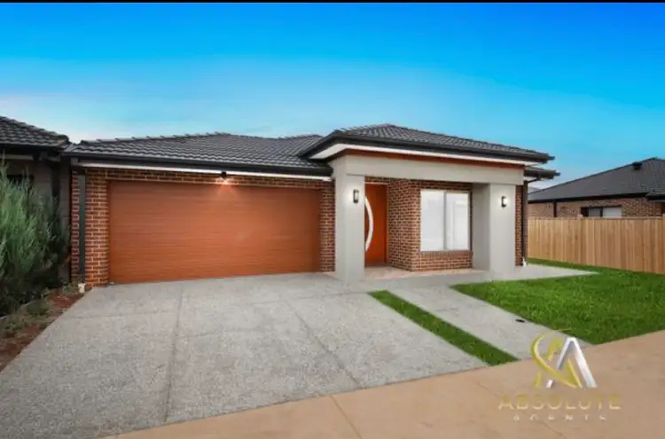 13 Welshie Street, Thornhill Park VIC 3335