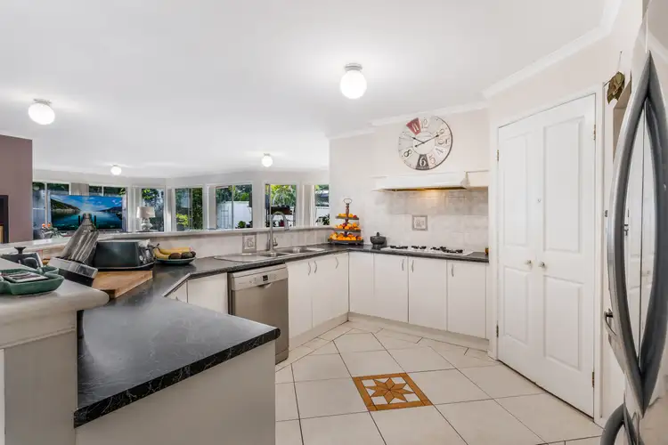 Fourth view of Homely house listing, 6 Ormiston Avenue, West Hoxton NSW 2171
