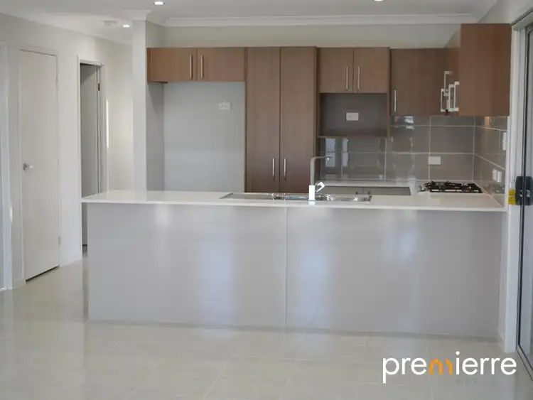 Fifth view of Homely house listing, 2/4 Serene Crescent, Springfield Lakes QLD 4300