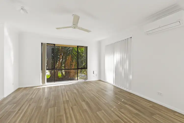 1/8 Phoenix Court, Churchill QLD 4305