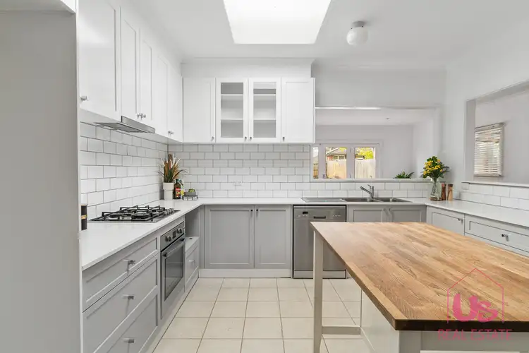 Fifth view of Homely house listing, 8 Leonard Street, Frankston VIC 3199