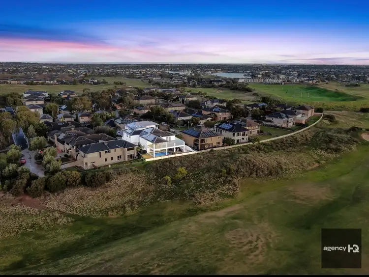 Fifth view of Homely villa listing, 8 Ellis Close, Sanctuary Lakes VIC 3030