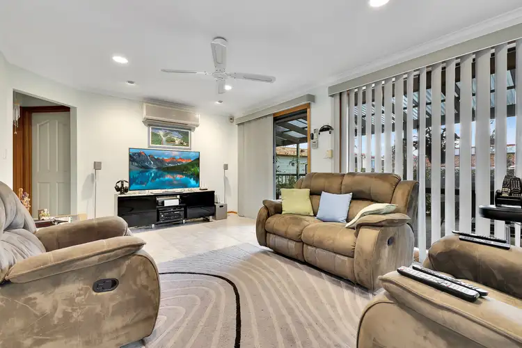 Fourth view of Homely house listing, 5 Steeple Place, Endeavour Hills VIC 3802
