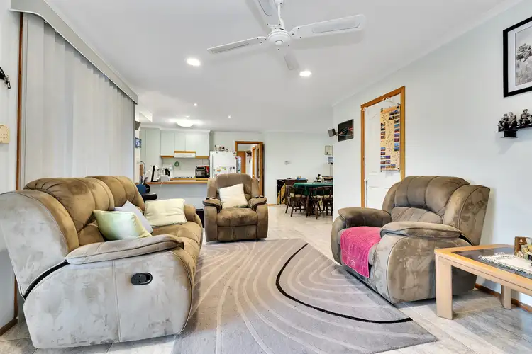Fifth view of Homely house listing, 5 Steeple Place, Endeavour Hills VIC 3802