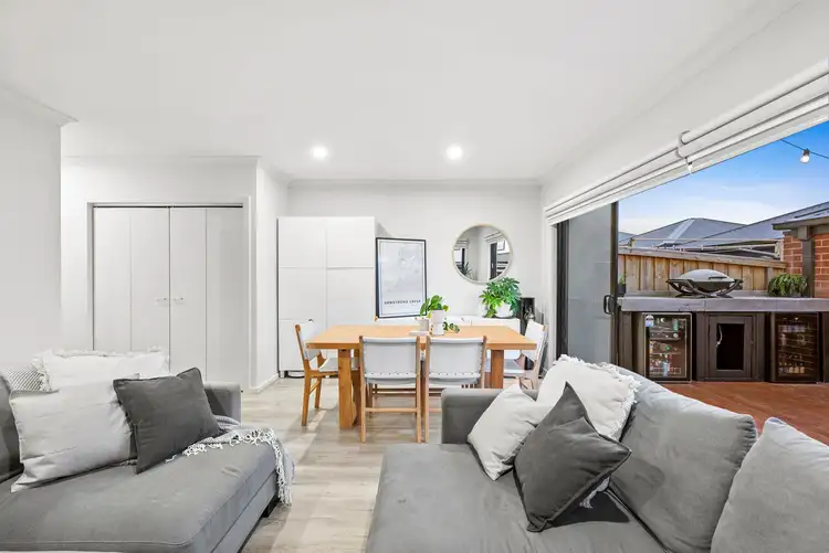 Fifth view of Homely house listing, 2 Netherley Walk, Armstrong Creek VIC 3217