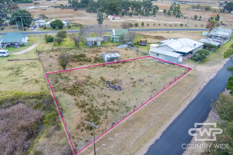 49 Moore Street, Emmaville NSW 2371