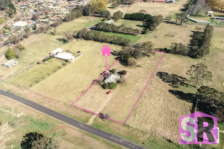 30 Stevenson Street, Guyra NSW 2365