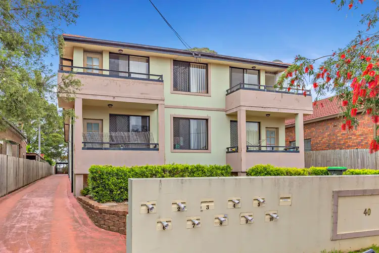 Main view of Homely unit listing, 10/40 Yangoora Road, Belmore NSW 2192