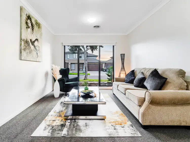 Sixth view of Homely house listing, 37 Scoria Circuit, Craigieburn VIC 3064