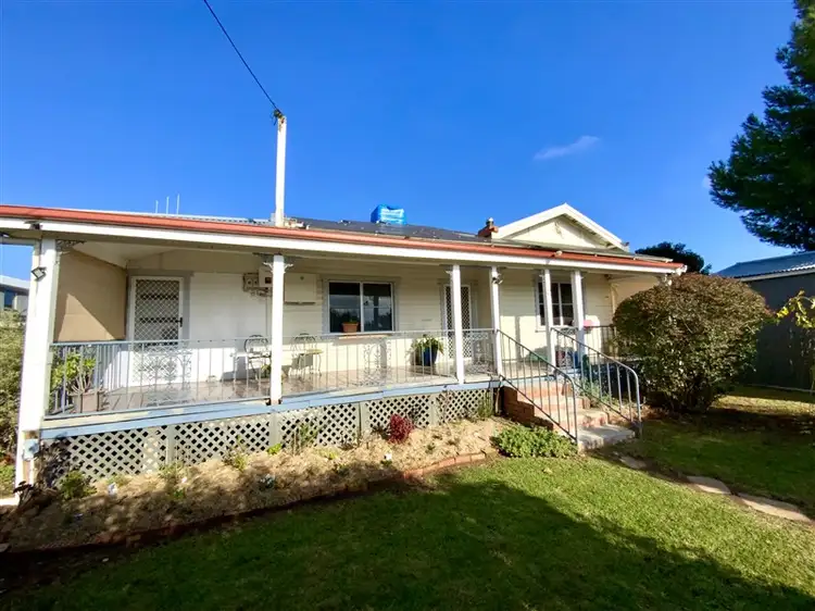 4 Little Union Street, Forbes NSW 2871