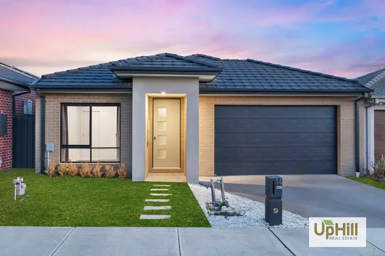 14 Milka Avenue, Clyde North VIC 3978