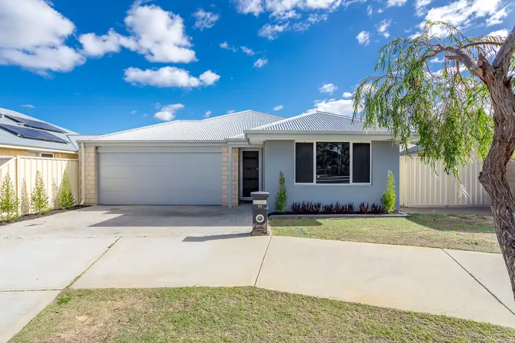 10 Muscari Close, Seville Grove WA 6112