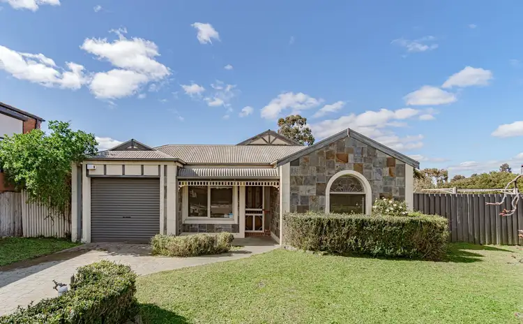Main view of Homely house listing, 2 Pinnock Avenue, Roxburgh Park VIC 3064