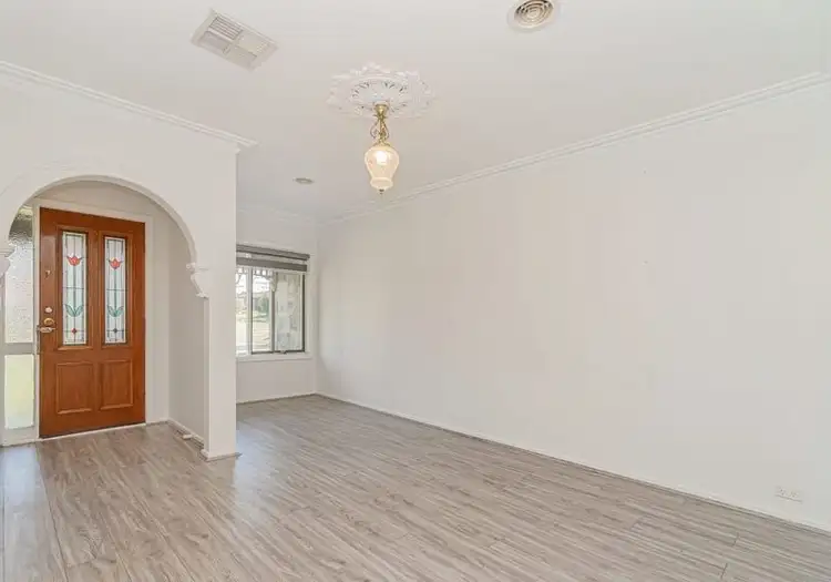 Fifth view of Homely house listing, 2 Pinnock Avenue, Roxburgh Park VIC 3064