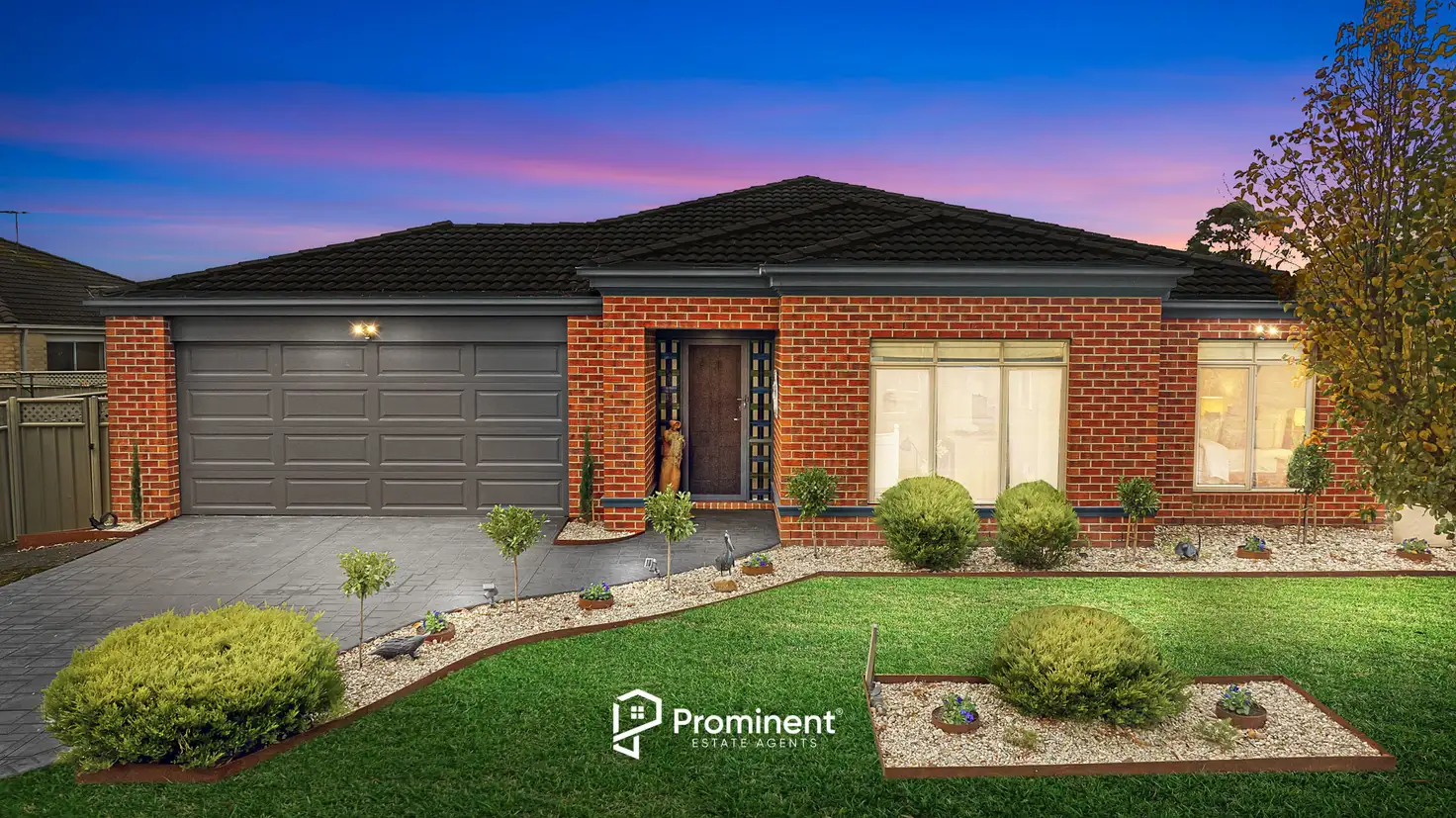 Main view of Homely house listing, 10 Barnby Grove, Cranbourne East VIC 3977