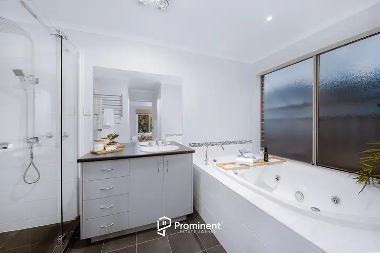Sixth view of Homely house listing, 10 Barnby Grove, Cranbourne East VIC 3977