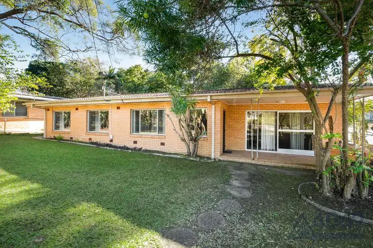 1 Glencarron Street, Kenmore QLD 4069