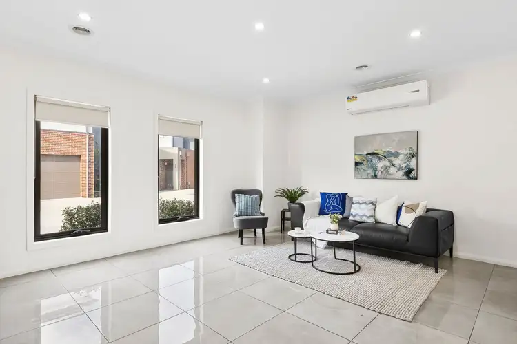 Fourth view of Homely townhouse listing, 4/13-15 Henry Street, Pakenham VIC 3810