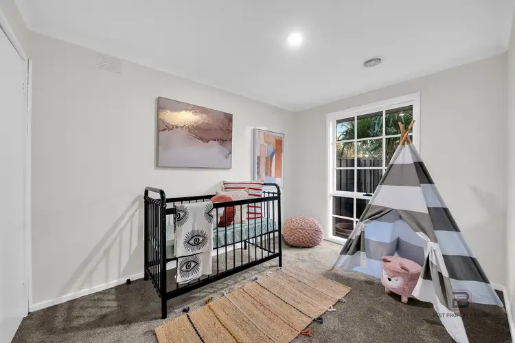 Sixth view of Homely unit listing, 1/4 Greenlaw Crescent, Berwick VIC 3806