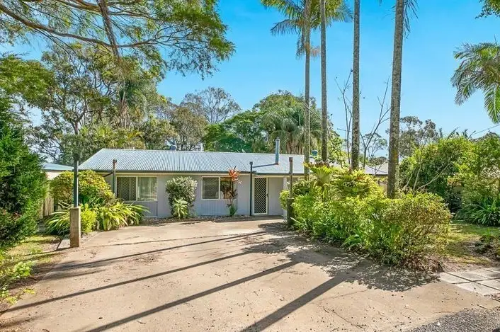 4 Kinross Road, Thornlands QLD 4164