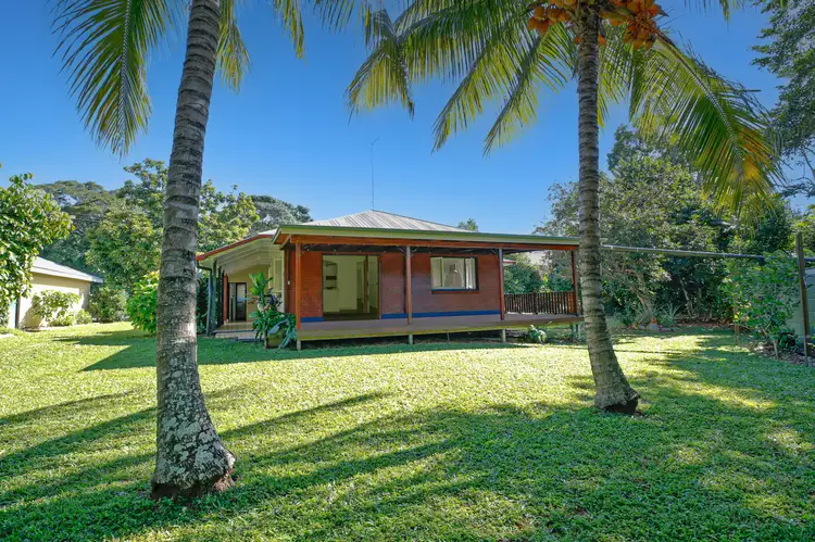 206-208 HARVEY ROAD, Redlynch QLD 4870