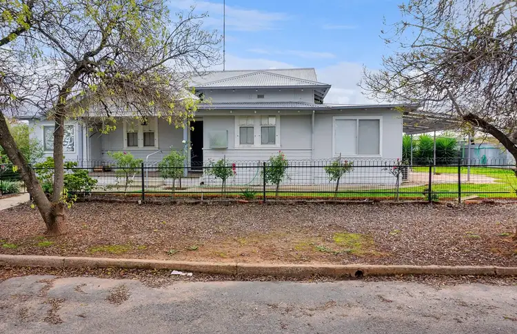 23 Chauvel Street, West Wyalong NSW 2671