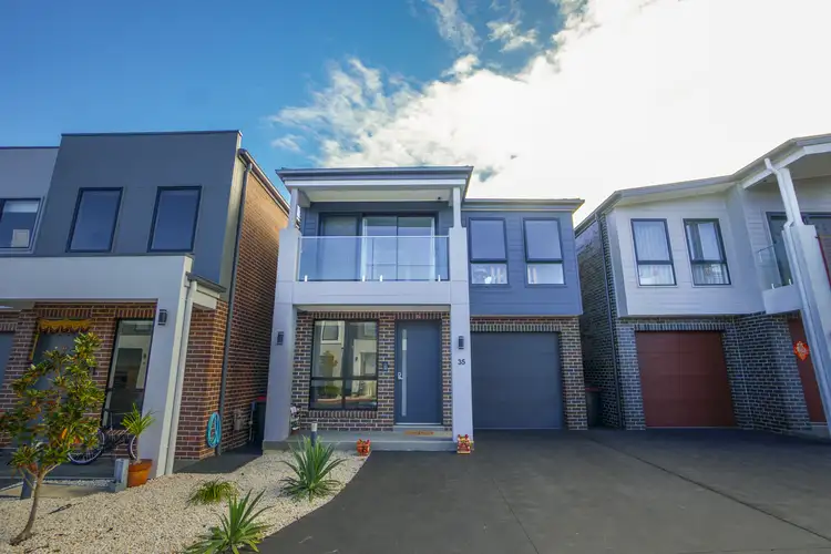 35 Luckman Glade, Marsden Park NSW 2765