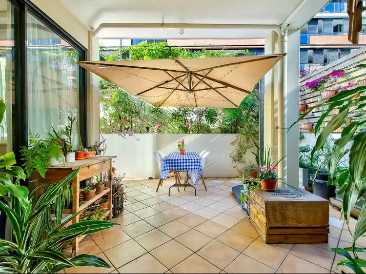 Second view of Homely apartment listing, 001/5 Edmondstone Street, South Brisbane QLD 4101