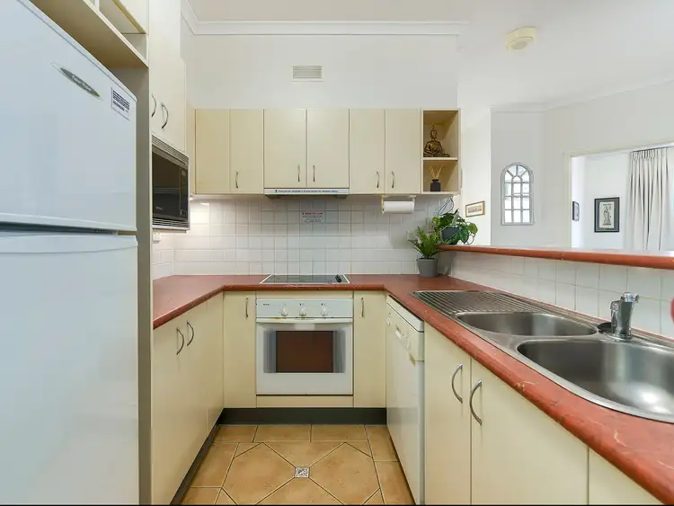 Fifth view of Homely apartment listing, 001/5 Edmondstone Street, South Brisbane QLD 4101