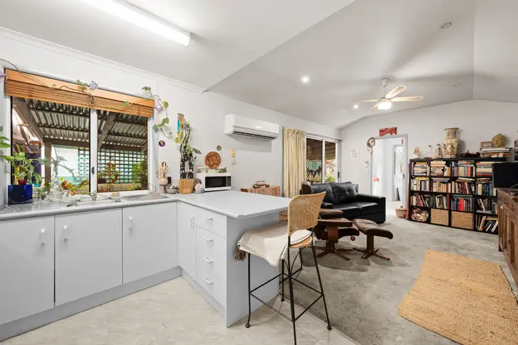 Third view of Homely townhouse listing, 27A Nixon Street, Benalla VIC 3672