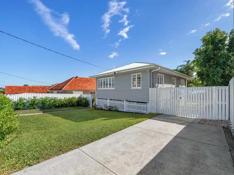 9 Chigwell Street, Wavell Heights QLD 4012