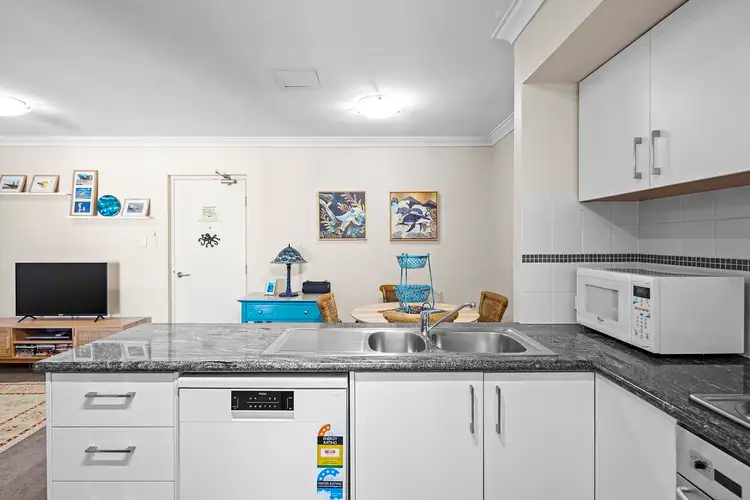Fifth view of Homely apartment listing, 605/112 Mounts Bay Road, Perth WA 6000