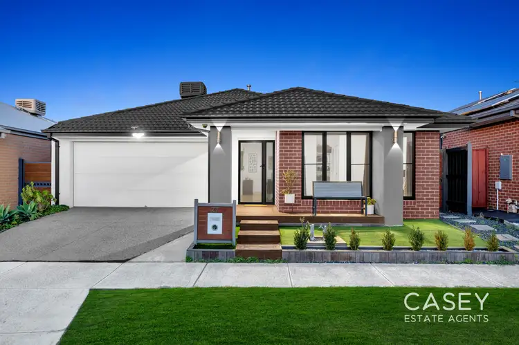 Main view of Homely house listing, 27 Forton Crescent, Cranbourne West VIC 3977