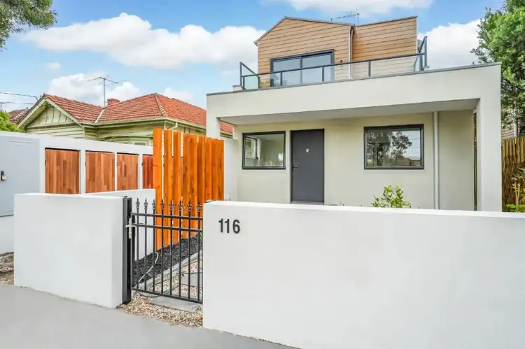 2-4/116 Gordon Street, Footscray VIC 3011