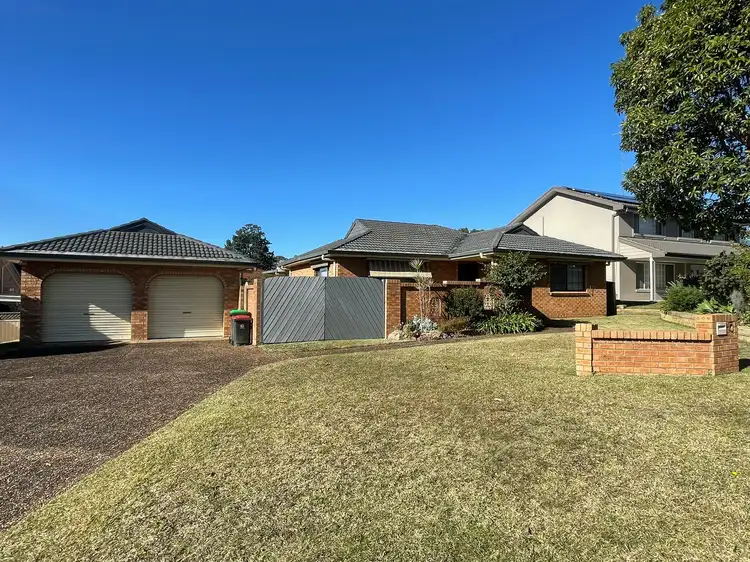 7 Wychwood Place, Castle Hill NSW 2154