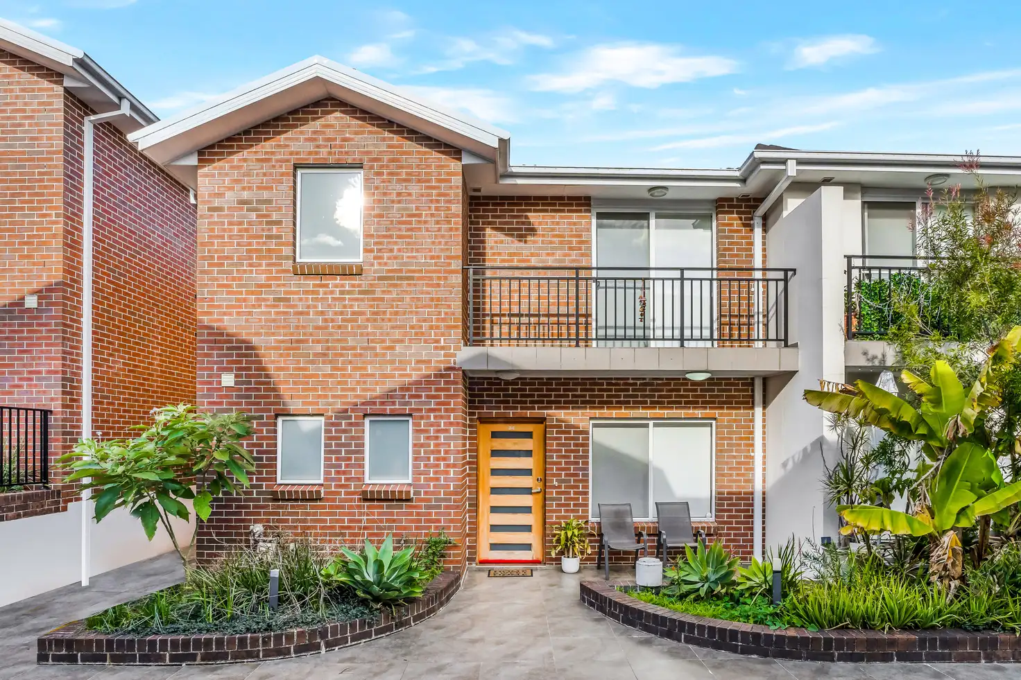 Main view of Homely townhouse listing, 34/10 Old Glenfield Road, Casula NSW 2170