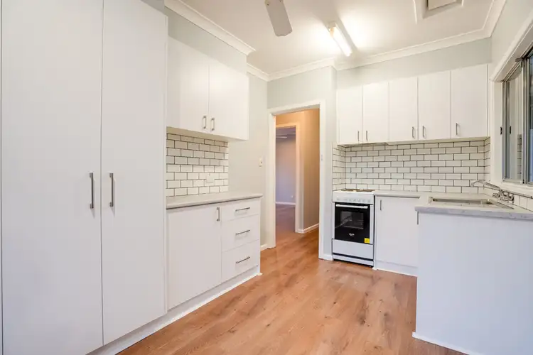 Fifth view of Homely house listing, 392 Parnall Street, Lavington NSW 2641